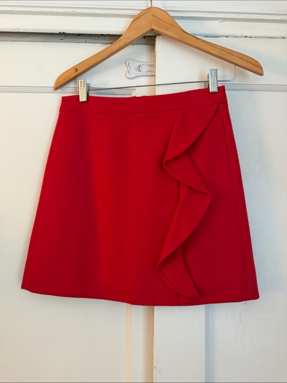 J. Crew 100% Wool Women’s Red Ruffle Front Skirt Size 2